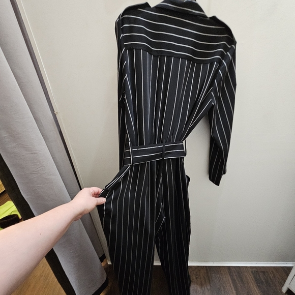 Carolina Ritzler romper - Picture 3 of 11